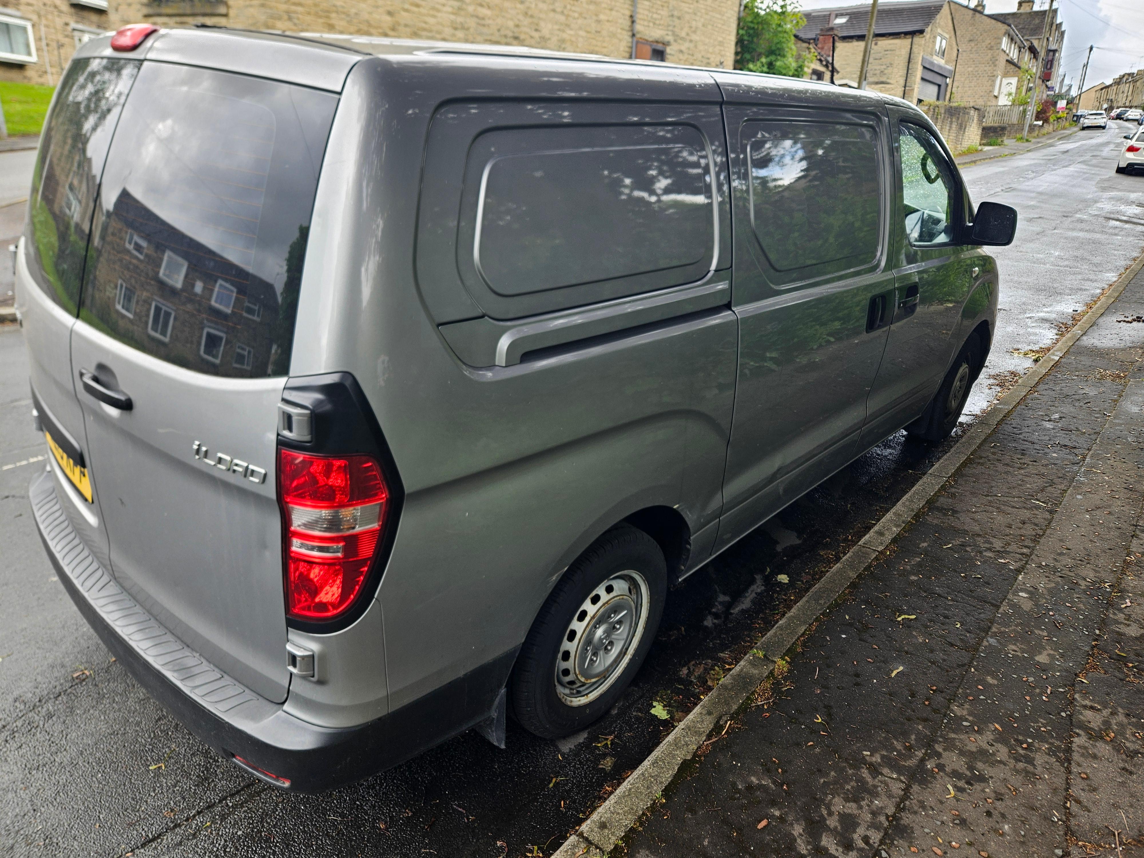 Hyundai iLoad 2015 in 