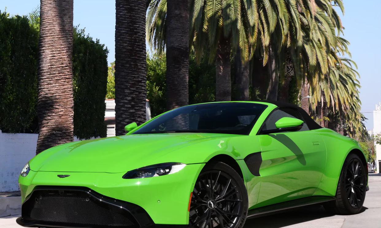 Aston Martin Vantage 2021