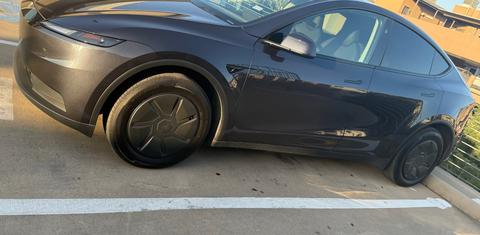 Tesla Model Y 2026