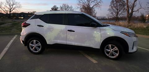Nissan Kicks Play 2025