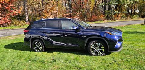 Toyota Highlander Hybrid 2022