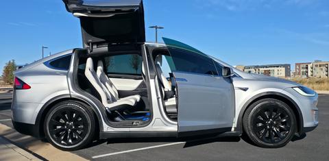 Tesla Model X 2018