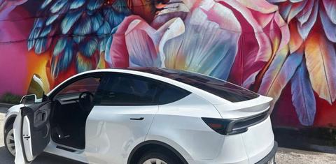 Tesla Model Y 2026