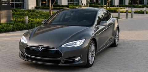 Tesla Model S 2015