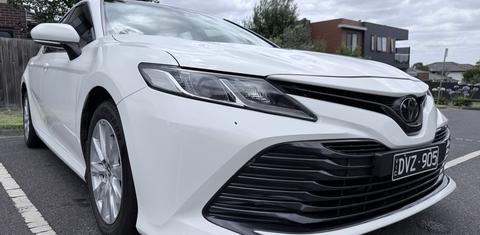Toyota CAMRY 2018