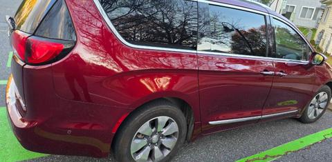 Chrysler Pacifica 2020