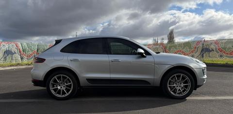 Porsche MACAN 2014