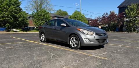 Hyundai Elantra 2013
