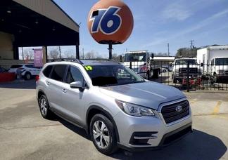 Subaru Ascent car