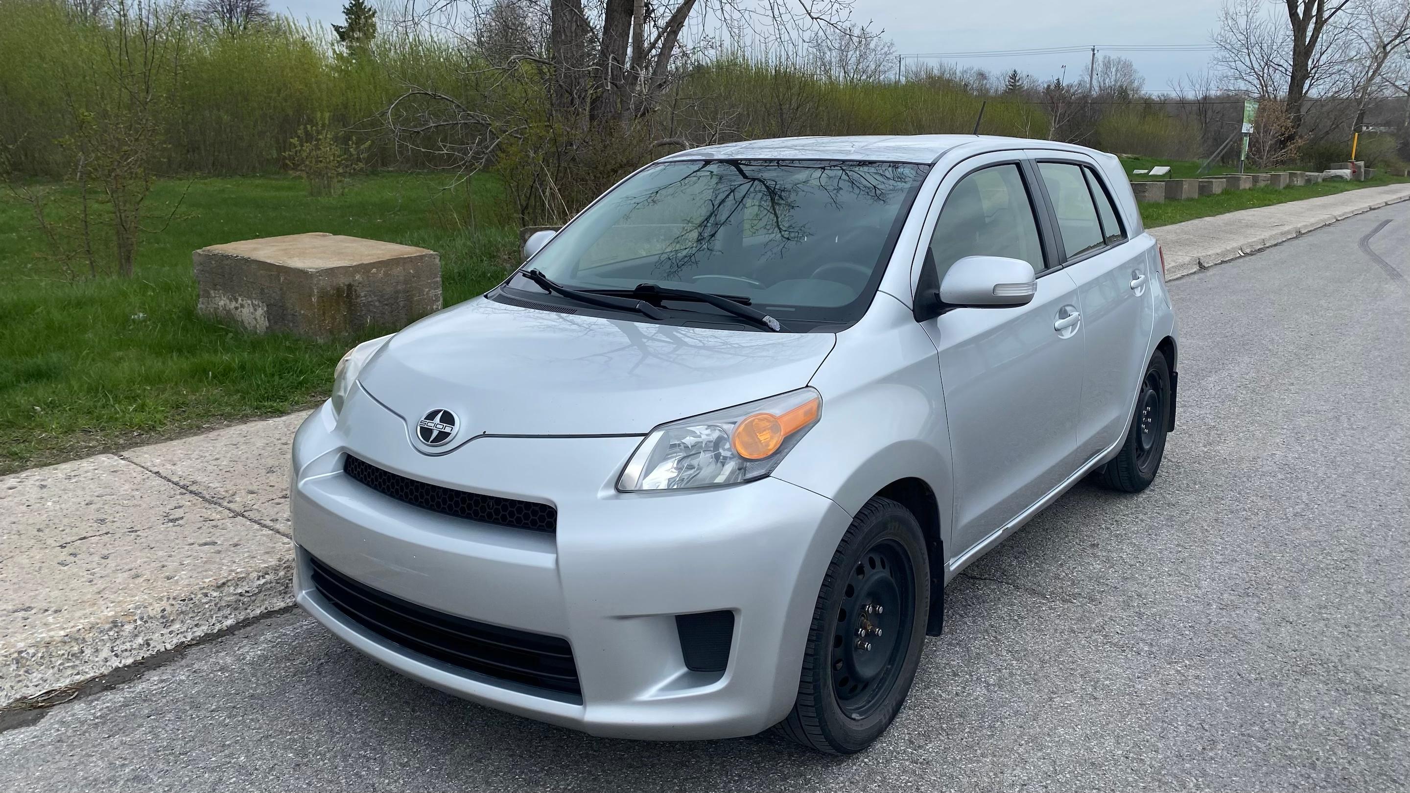 Scion xD 2013 in Québec, QC