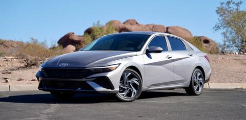 Hyundai Elantra 2025