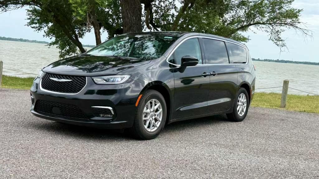 Chrysler Pacifica 2023 in Oklahoma City, OK