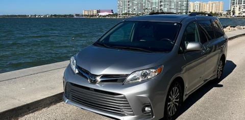 Toyota Sienna 2019