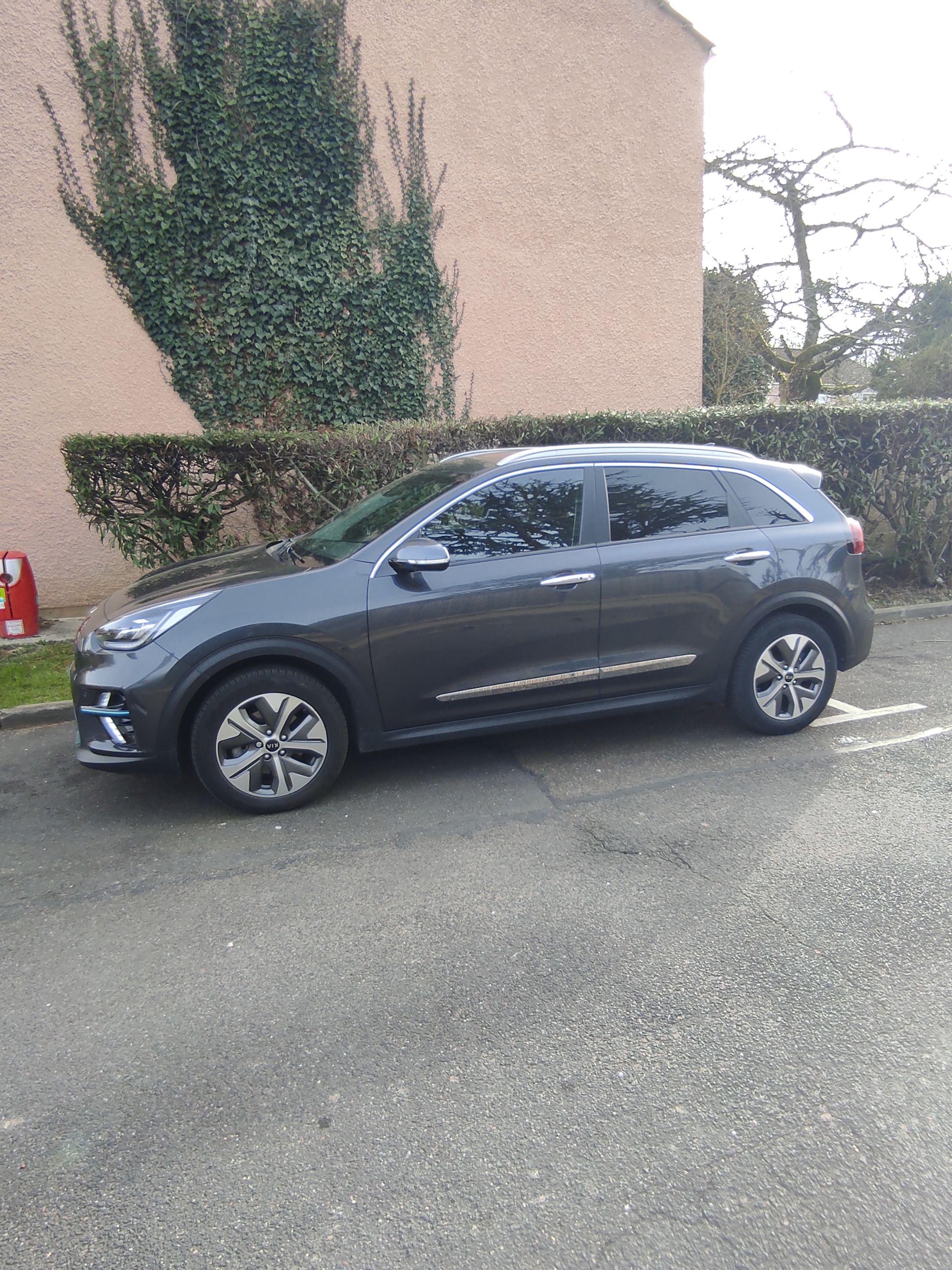 Kia E-NIRO 2019 à Combs-la-Ville