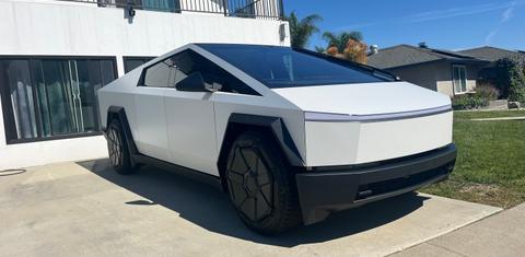 Tesla Cybertruck 2024