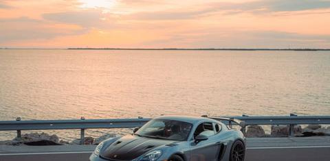 Porsche 718 Cayman 2023