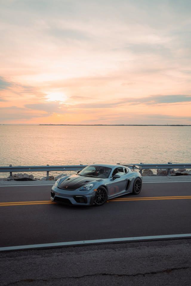 Porsche 718 Cayman 2023 in 