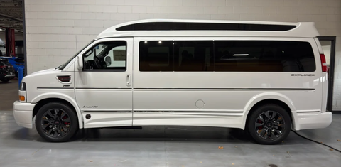 GMC Savana Cargo 2025