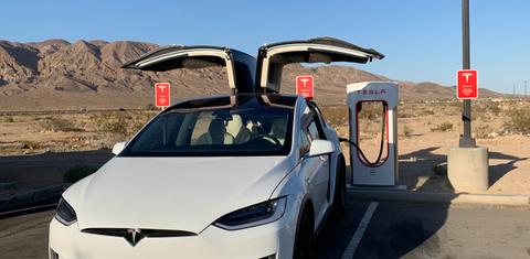 Tesla Model X 2019