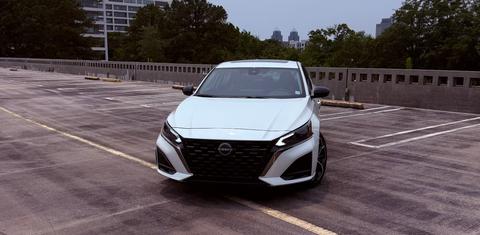 Nissan Altima 2025