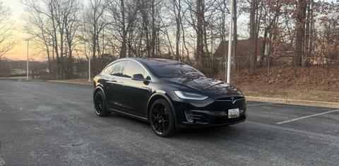 Tesla Model X 2019