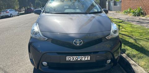 Toyota PRIUS V 2018