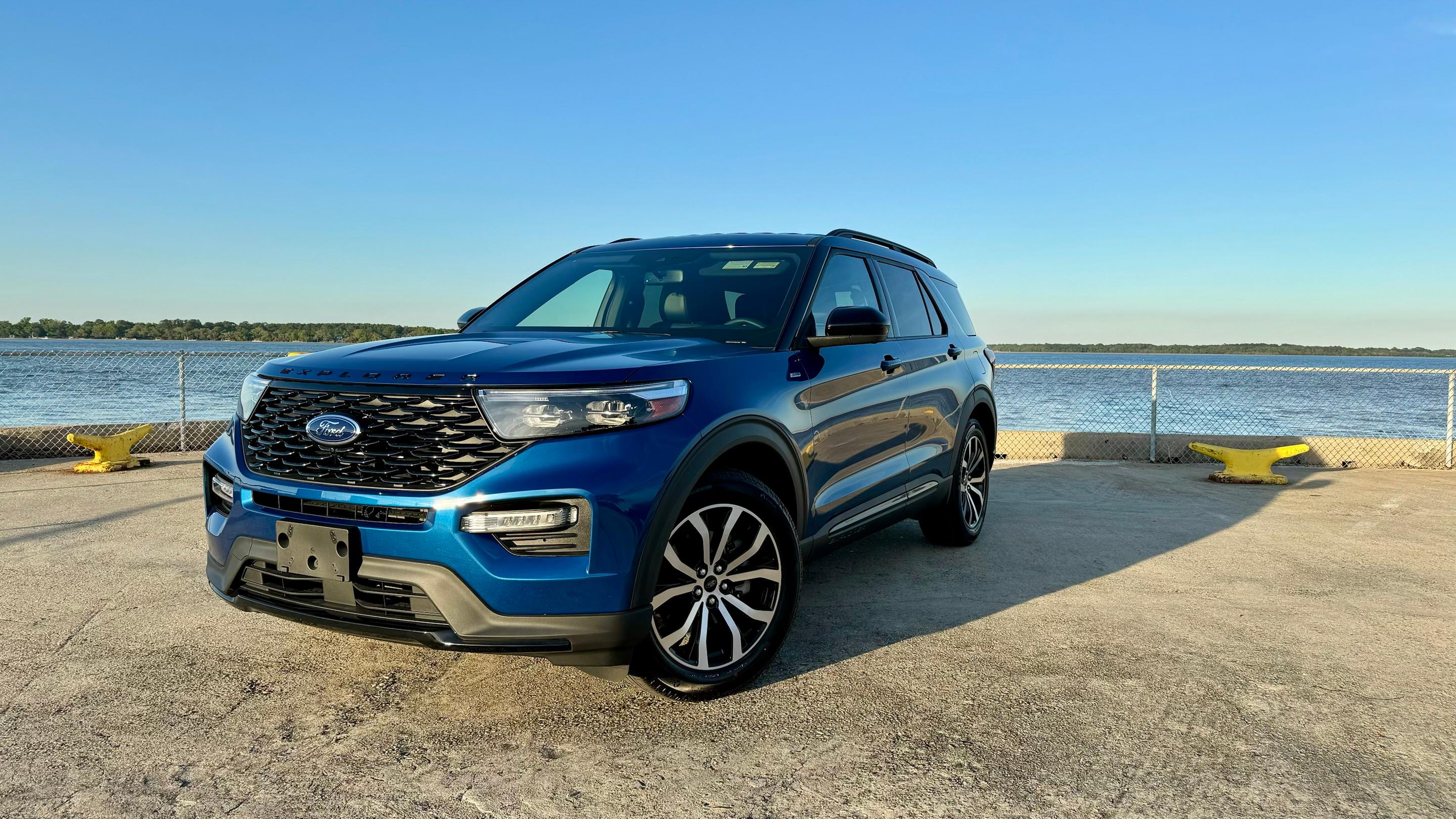Ford Explorer 2023 in Hilton Head Island, SC