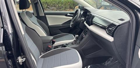 Volkswagen Taos 2025