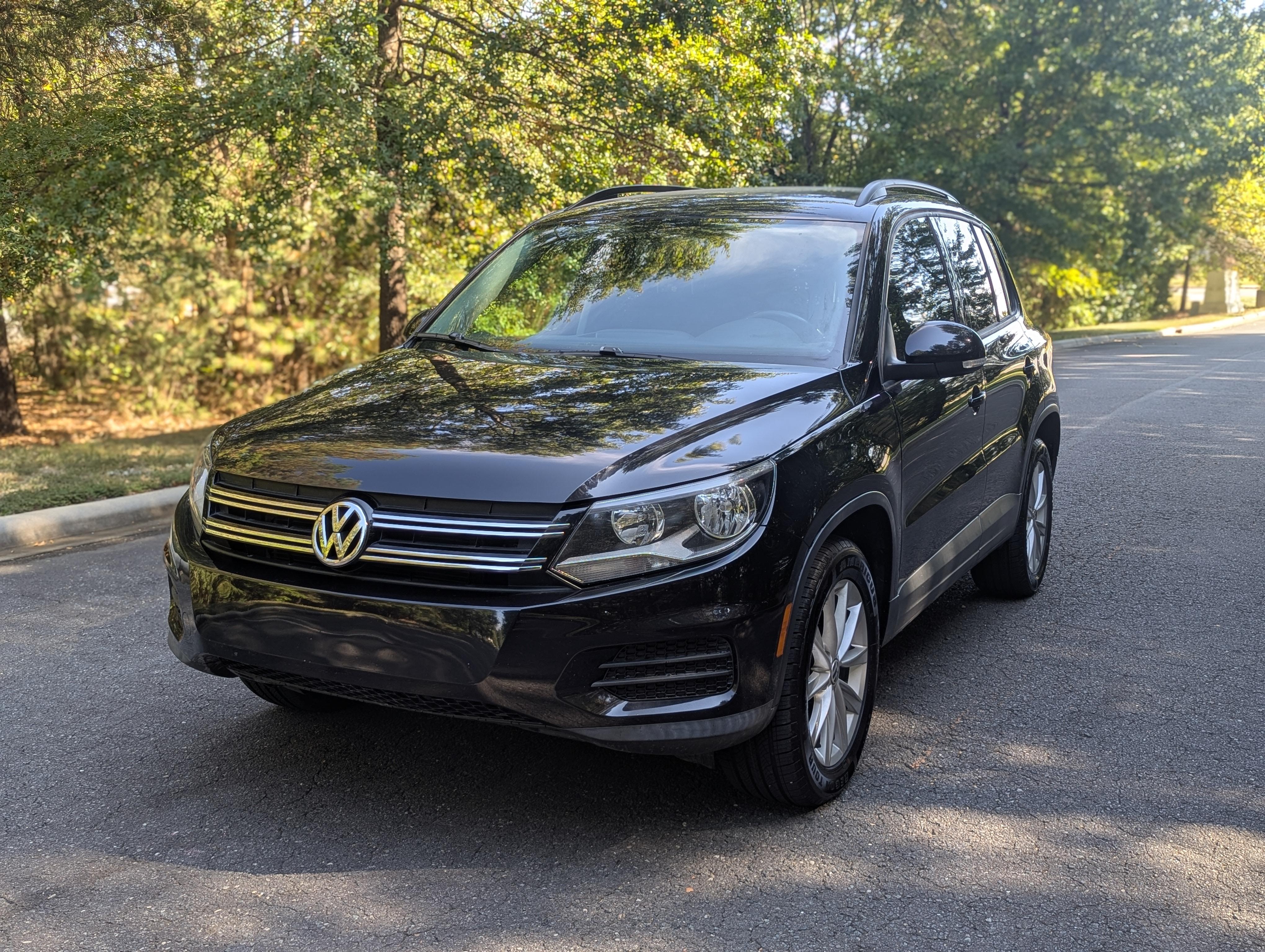 Volkswagen Tiguan Limited 2017 in 