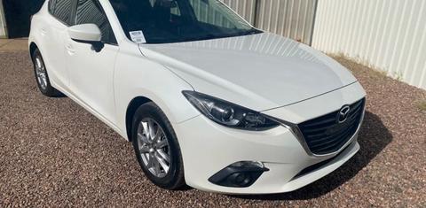 Mazda MAZDA3 2016