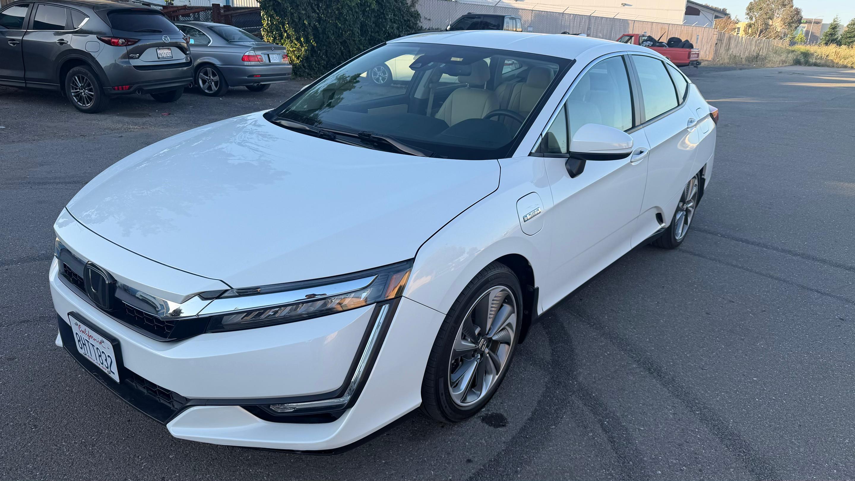 Honda Clarity Plug-In Hybrid 2018 in Newark, CA