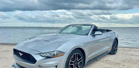 Ford Mustang 2022