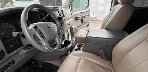 Nissan NV 2016