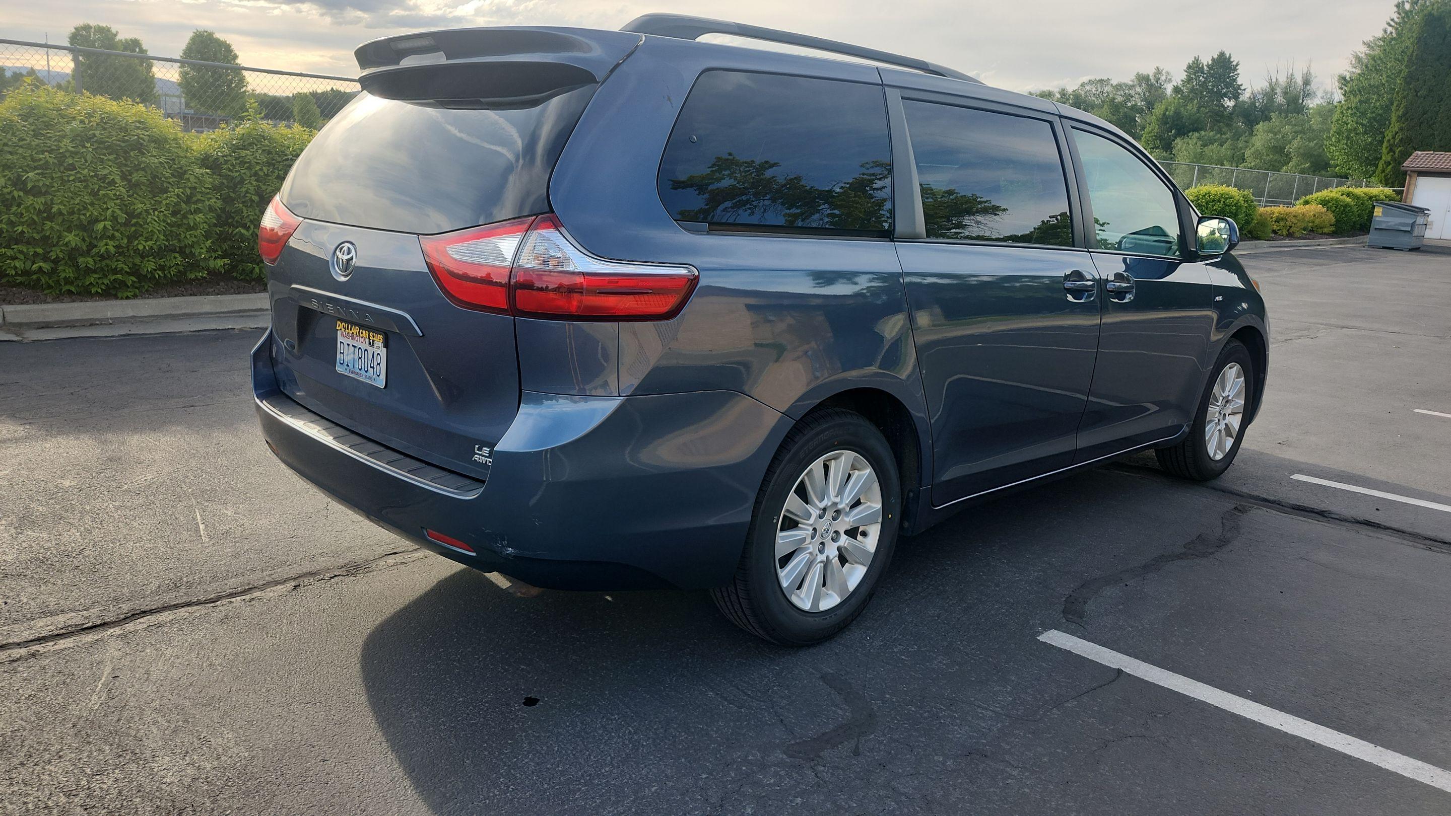 Toyota Sienna 2016 in Lynnwood, WA