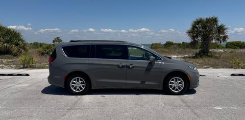 Chrysler Pacifica 2022
