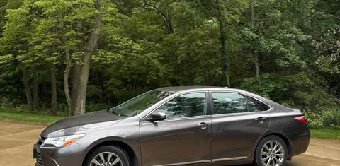 Toyota Camry 2017
