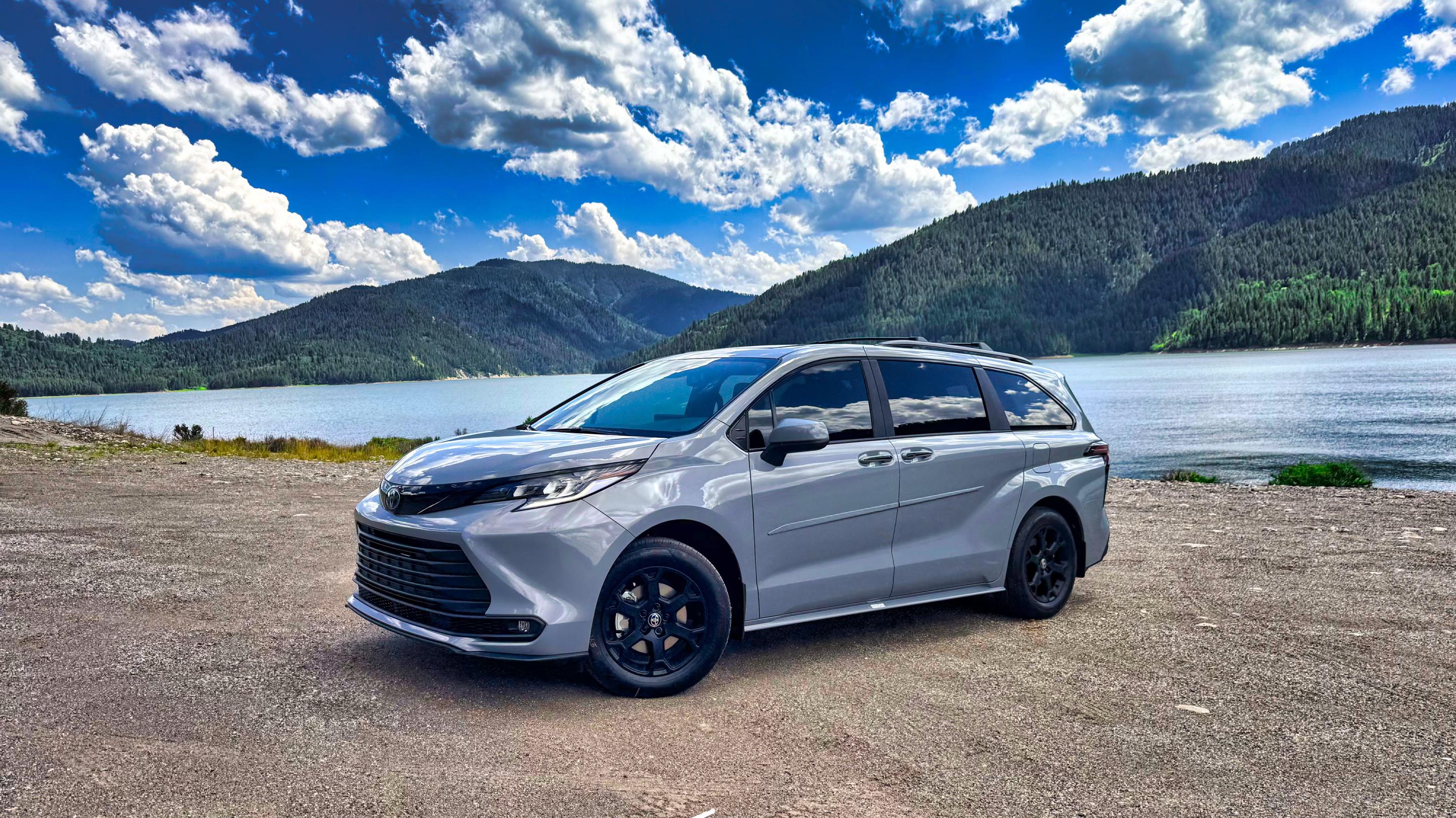 Toyota Sienna 2025 in Jackson, WY
