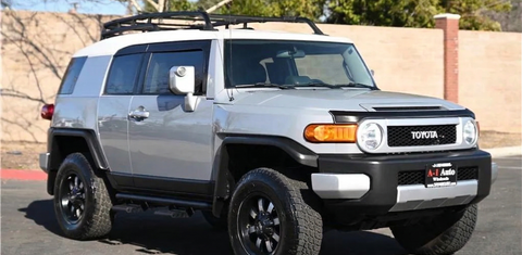 Toyota FJ Cruiser 2014