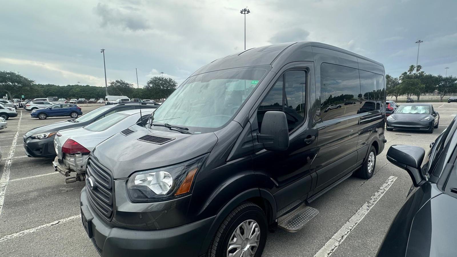 Ford Transit-350 Wagon 2021 in Princeton, FL