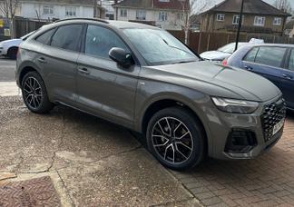 Audi Q5 car