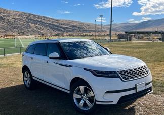 Land Rover Range Rover Velar car