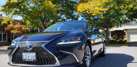 Lexus ES 2019