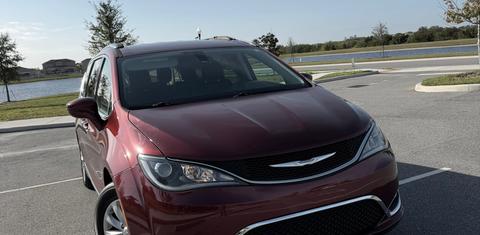 Chrysler Pacifica 2018