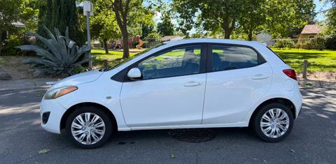 Mazda Mazda2 2014