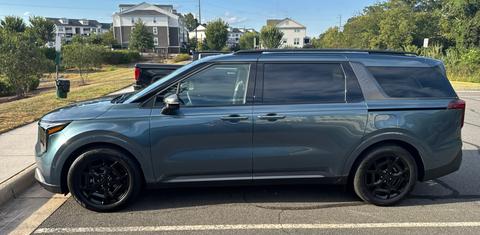 Kia Carnival 2025