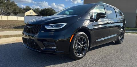 Chrysler Pacifica 2025