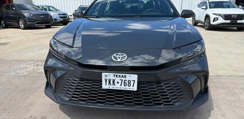 Toyota Camry Hybrid 2025