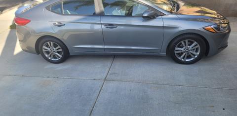 Hyundai Elantra 2017