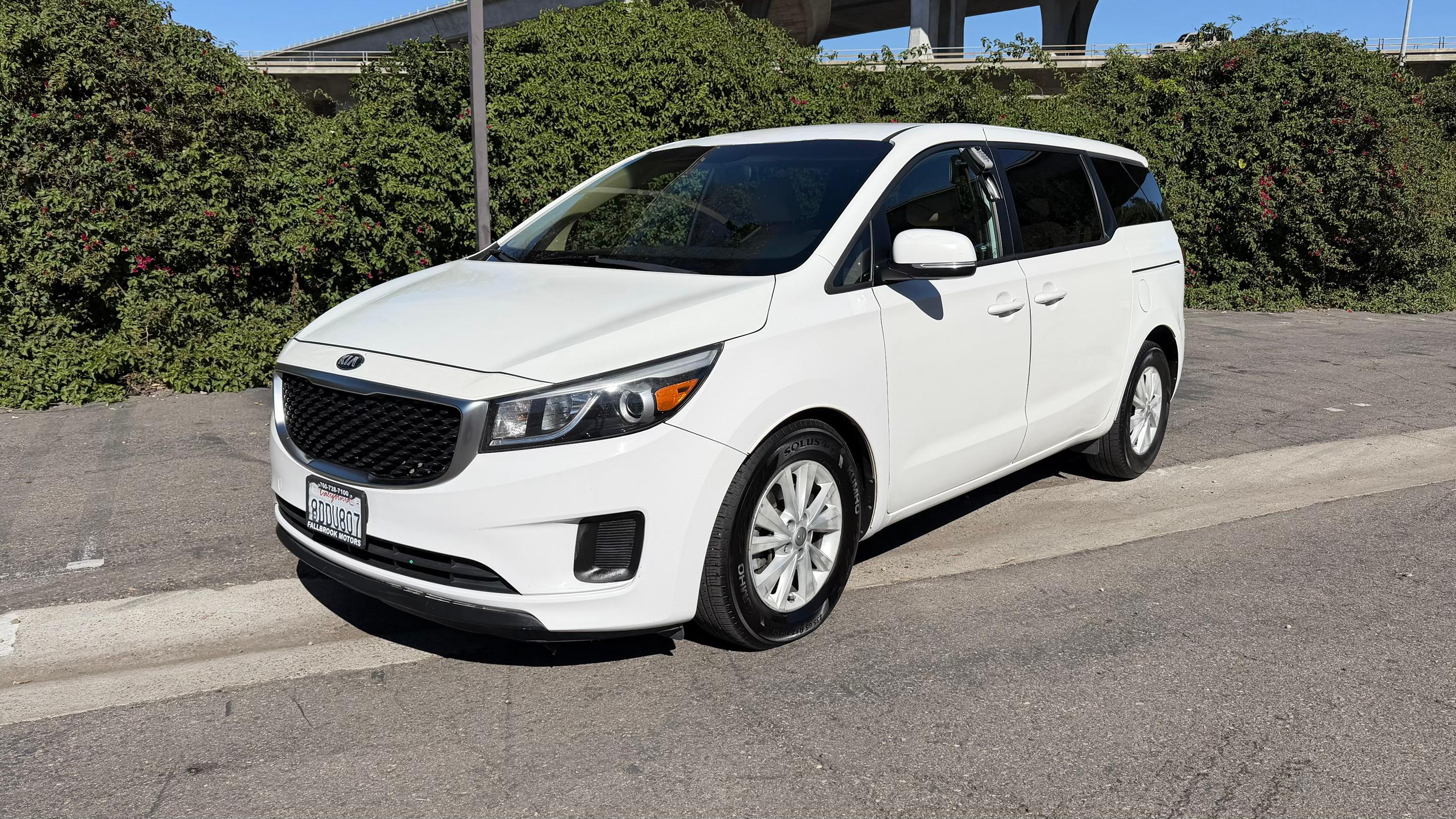 Kia Sedona 2017 in 