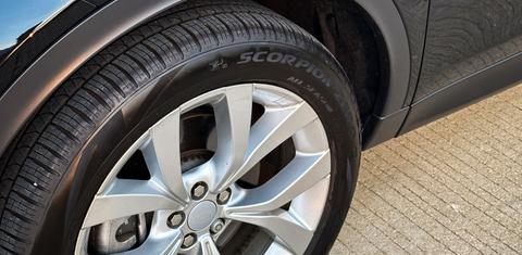 Land Rover Discovery Sport 2023
